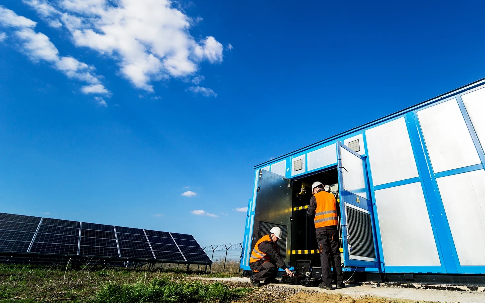 Solar Inverter Duty Transformers manufactured by Jaybee Industries